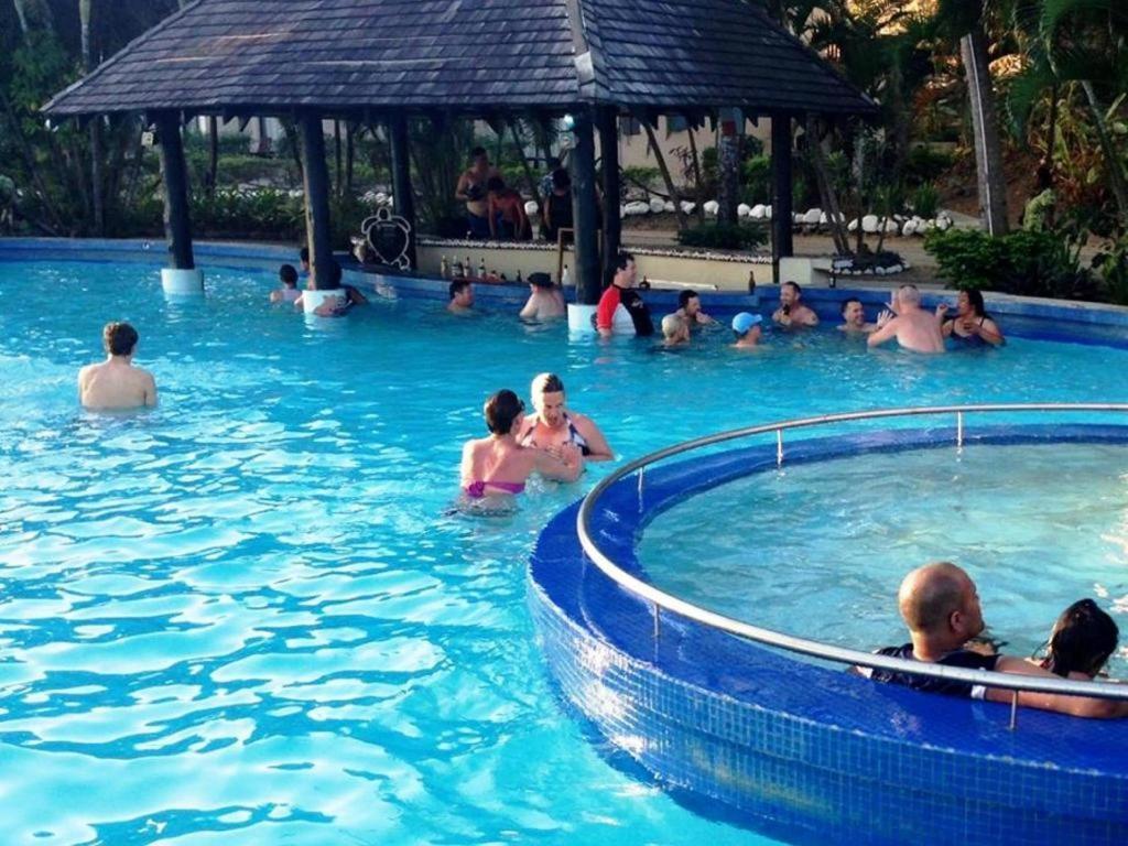 Anchorage Beach Resort Viseisei Exterior photo